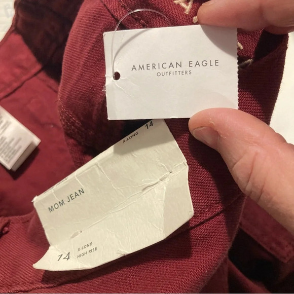 AMERICAN EAGLE  Sz 14 Extra Long 100% Cotton Mom Style Distresses Jeans NEW - Picture 16 of 16